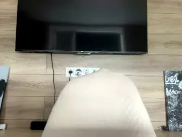 Chaturbate Sex Cam of carolecronan