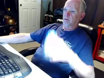 Chaturbate Live Sex of midwestdad09
