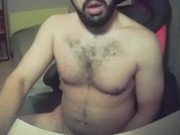 Chaturbate Live Sex Cam of sissy_bear_