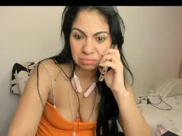Chaturbate Private Sex Chat of saralunabella02