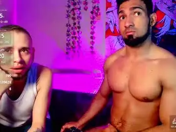 Chaturbate Nude Webcam of maxxi_brown