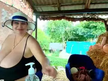 Chaturbate Live Sex of merelin_gold