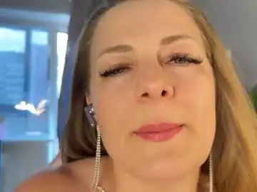 Chaturbate Nude Webcam of _solar_jane_