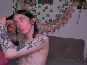 Chaturbate Free Live Porn of ladytrep