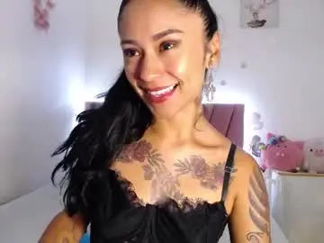 Chaturbate Watch Live Sex Cams of liahdiaz_