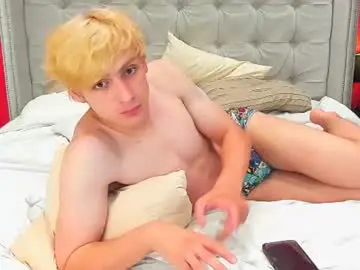 Chaturbate Free Live Porn of damonlux