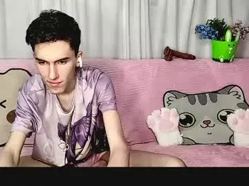 Chaturbate Watch Live Sex Cams of goodboyluca