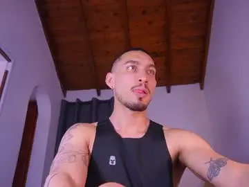 Chaturbate Free Porn Cam of hottestdavidx