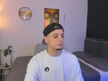 Chaturbate Watch Live Sex Cams of kendel_dimitri