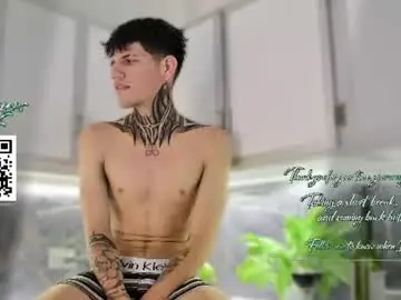 Chaturbate Live Porn of daviid_huge