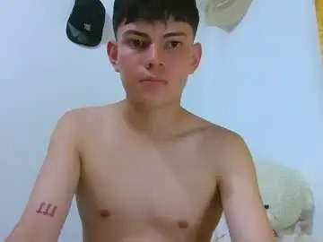 Chaturbate Sex Cam of herrerabuitragroedwin