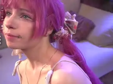 Chaturbate Live Sex Cam of nikkisilk