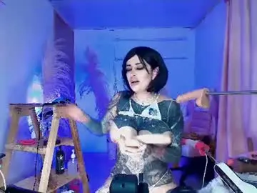 Chaturbate Nude Webcam of angelacianuro_2
