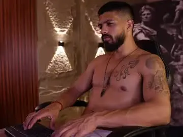 Chaturbate Live Sex Cam of dann_saenz