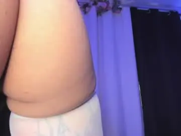 Chaturbate Watch Live Sex Cams of emmaclark_1