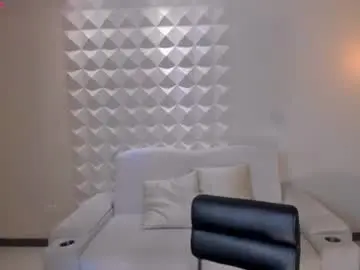Chaturbate Sex Cam of amaradivinex