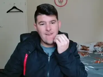 Chaturbate Free Live Porn of brendansexyboy098754