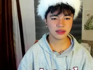 Chaturbate Sex Chat of asiancarl_bigcock