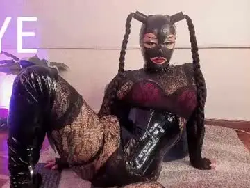 Chaturbate Adult Webcams of raven_paradise_