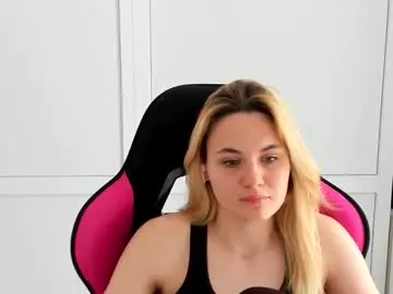 Chaturbate Free Live Porn of tayla_shy