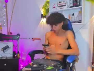 Chaturbate Watch Live Sex Cams of _taylor_black