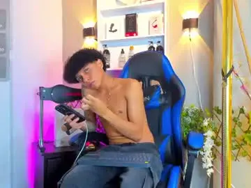 Chaturbate Best live sex cam show of _taylor_black