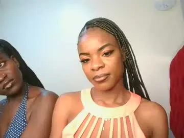 Chaturbate Adult Video Chat of petite_luxe1