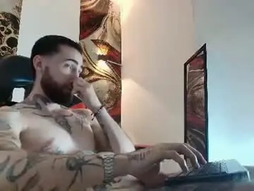 Chaturbate Free Live Porn of luke_davis01