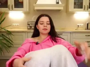 Chaturbate Live Sex Cam of bae_miamor
