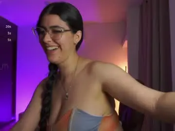 Chaturbate Best live sex cam show of _niah