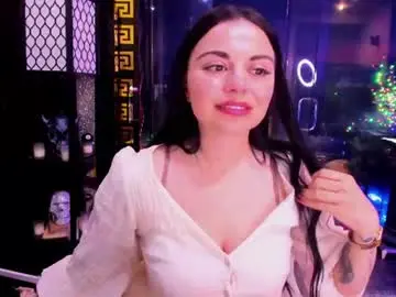 Chaturbate Watch Live Sex Cams of alma_pearl