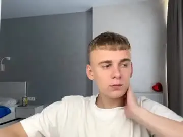 Chaturbate Live Sex Cam of solofury