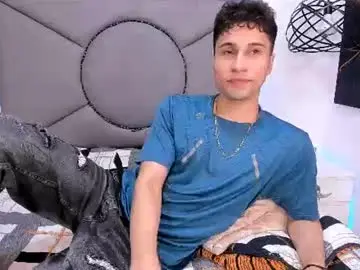 Chaturbate Best live sex cam show of buddy_whitte