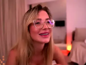 Chaturbate Free Porn Cam of kyliejoyce