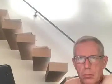 Chaturbate Best live sex cam show of choupipat1
