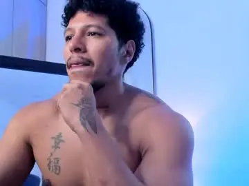 Chaturbate Sex Chat of adambrocs1