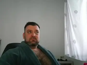 Chaturbate Live Sex Cam of brucemf
