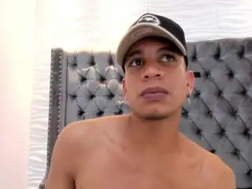 Chaturbate Adult Webcams of tommy_jones2