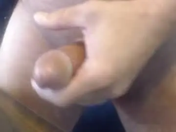Chaturbate Live Sex Cam of andrewdiesel
