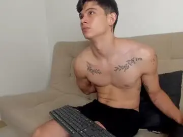 Chaturbate Sex Cam of yizus_bonz