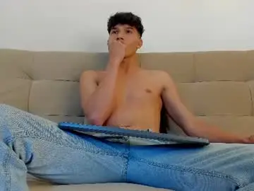 Chaturbate Sex Chat of yizus_bonz