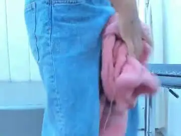 Chaturbate Live Sex Cam of adams_bobby