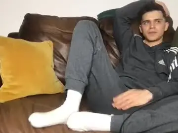 Chaturbate Adult Video Chat of camdoattitude