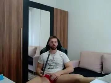 Chaturbate Sex Cam of darius_94