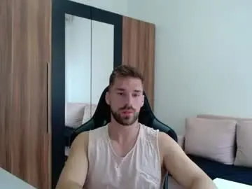 Chaturbate Live Porn of darius_94