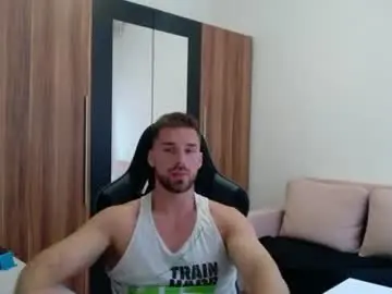 Chaturbate Sex Cam of darius_94