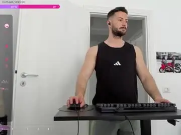Chaturbate Free Porn Cam of hard_chriss