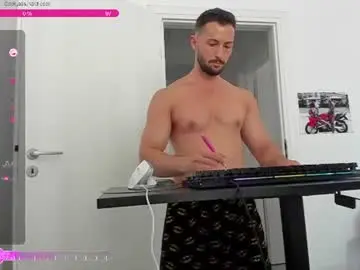 Chaturbate Live Porn of hard_chriss