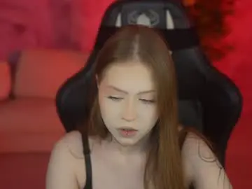 Chaturbate Live Sex Cam of kira0541