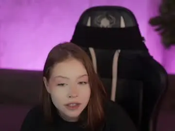 Chaturbate Live Sex Cam of kira0541
